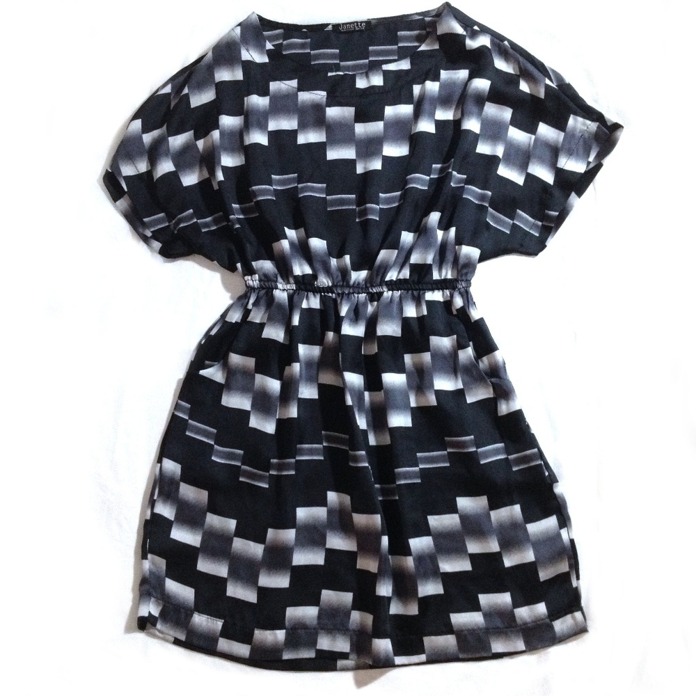 Janette - Dolman Sleeve Dress